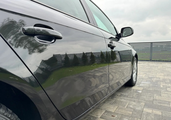 Audi A4 cena 24900 przebieg: 220158, rok produkcji 2009 z Police małe 704